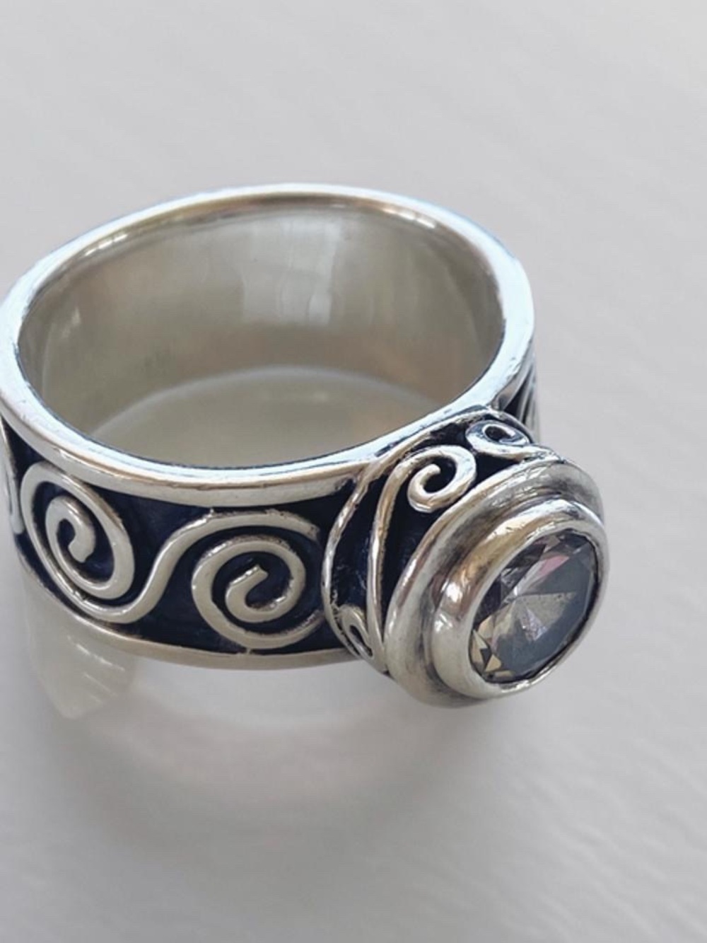 Silpada Vintage Rare Sterling Silver Black Swirl Ring with CZ Gem size 9 R1233 - Picture 8 of 8